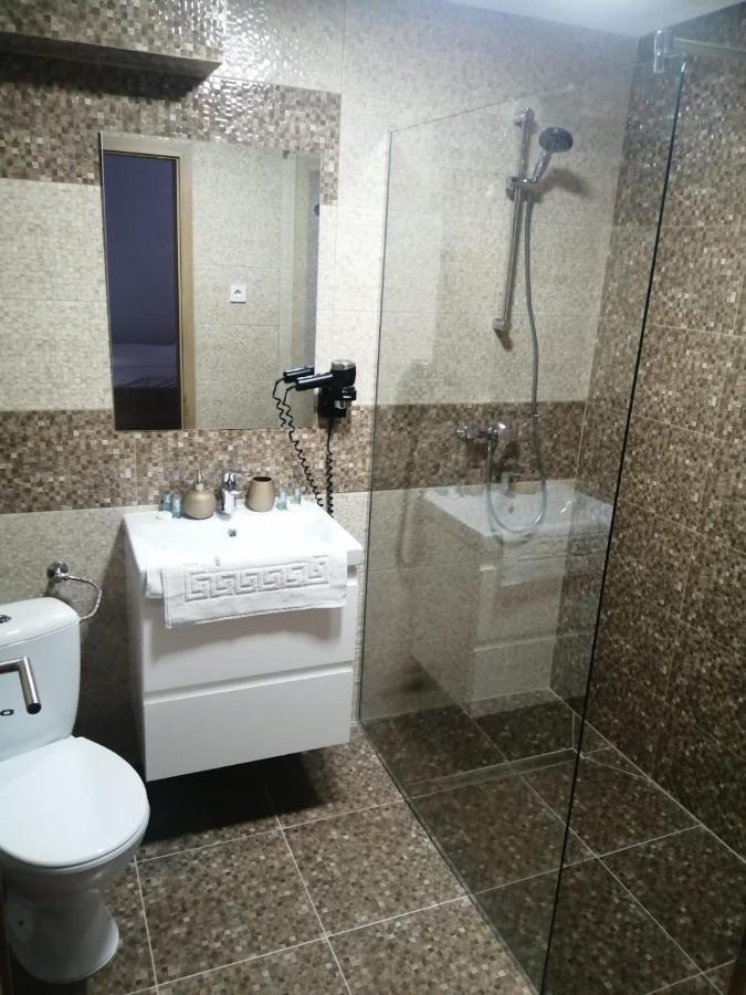 Pensiunea Rosenau Rîşnov Luaran gambar